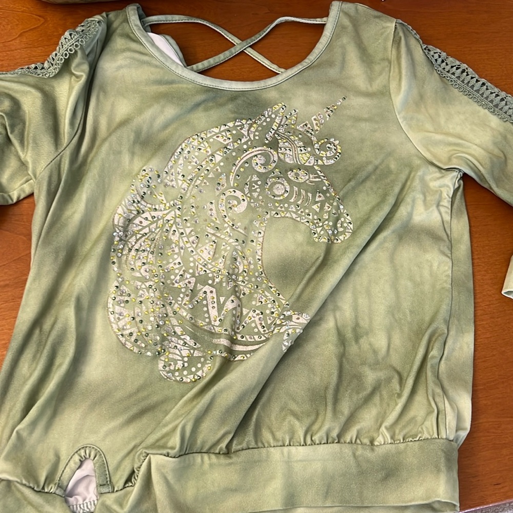 Long sleeve shirt